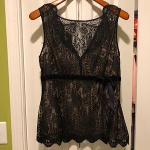 Very pretty black lace top